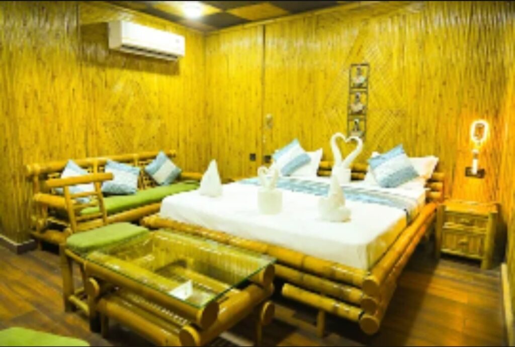 Top-Rated Resorts in Varanasi 