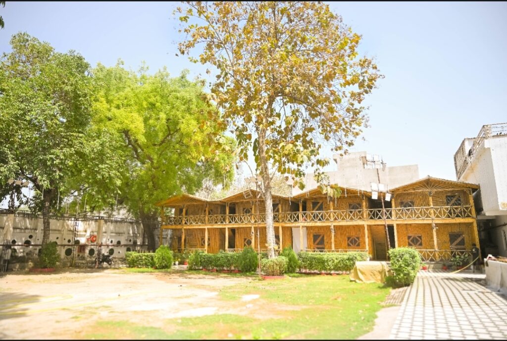 Top-Rated Resorts in Varanasi 